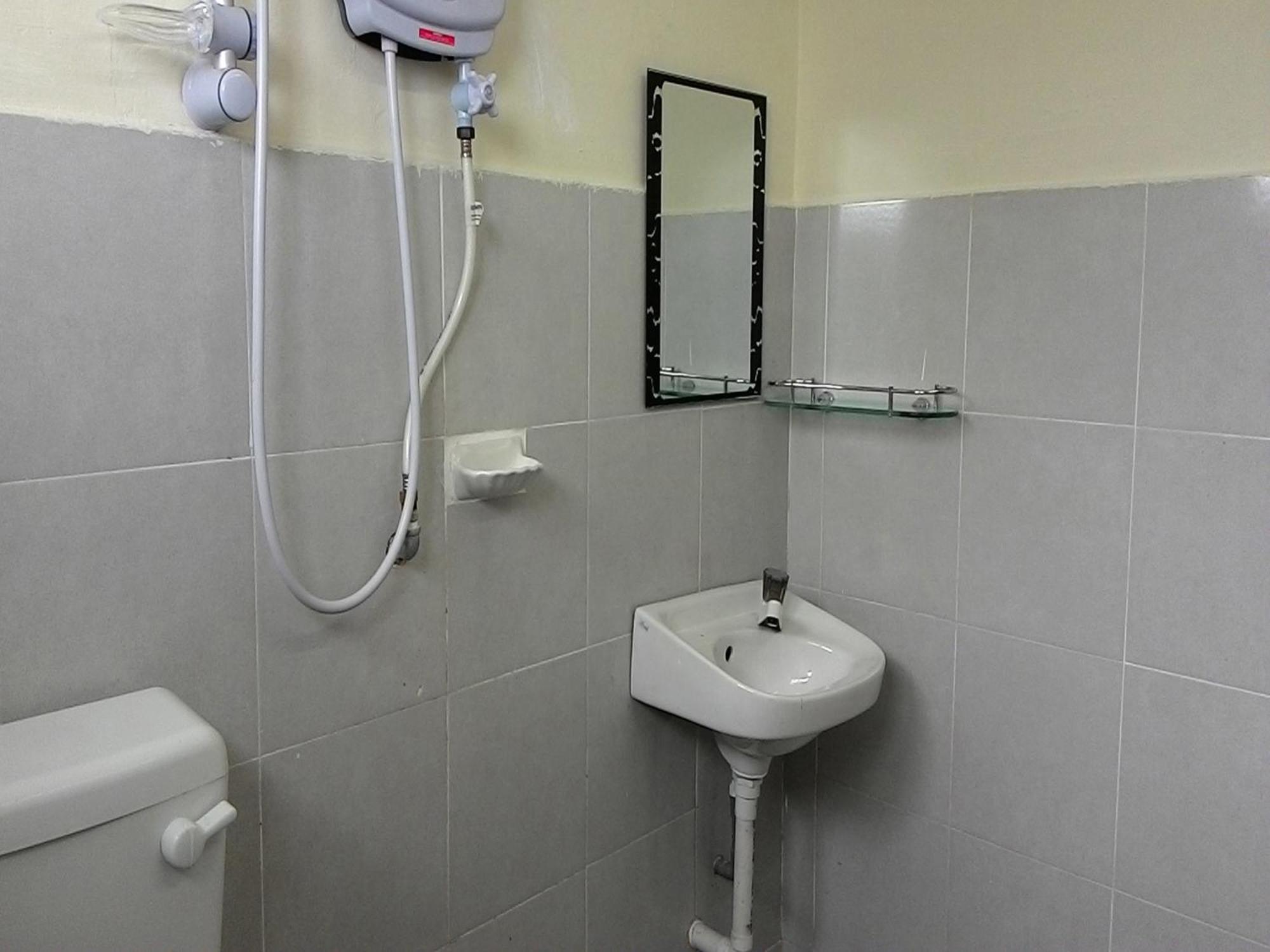 Cityscape Lodge - Penginapan Bajet Yang Mudah, Selesa & Selamat Dengan Wifi Dan Parkir Percuma Serta Layanan Mesra Tambah Servis Memuaskan ลุมุต ภายนอก รูปภาพ