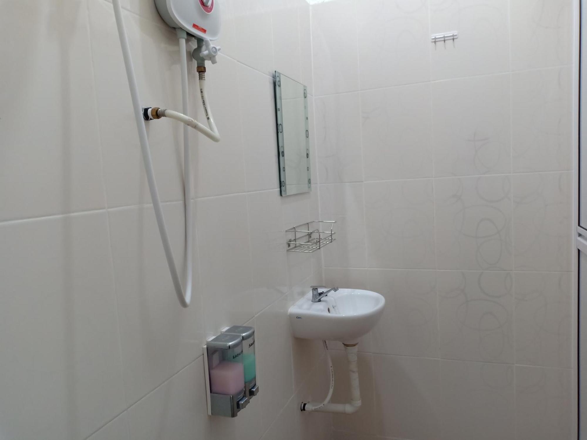 Cityscape Lodge - Penginapan Bajet Yang Mudah, Selesa & Selamat Dengan Wifi Dan Parkir Percuma Serta Layanan Mesra Tambah Servis Memuaskan ลุมุต ภายนอก รูปภาพ